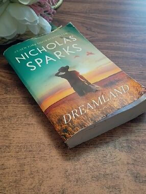 Nicholas Sparks "Dreamland" Paperback - Teal & Sunset Cover